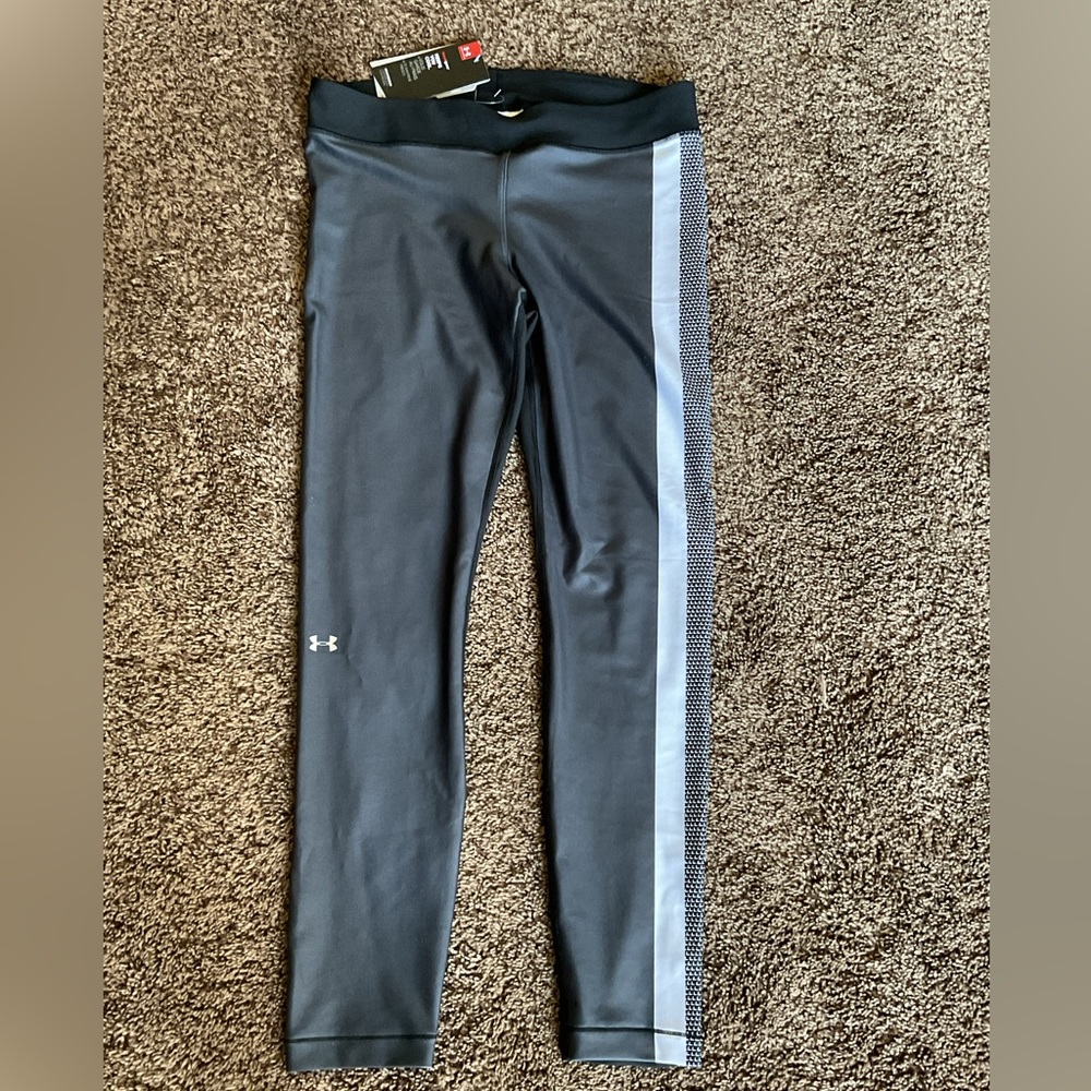 NWT Women’s Under Armour UA HeatGear Leggings spandex sz Large